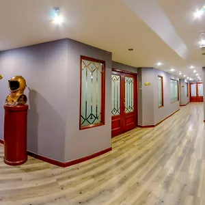 4* Hotel Nh Royal